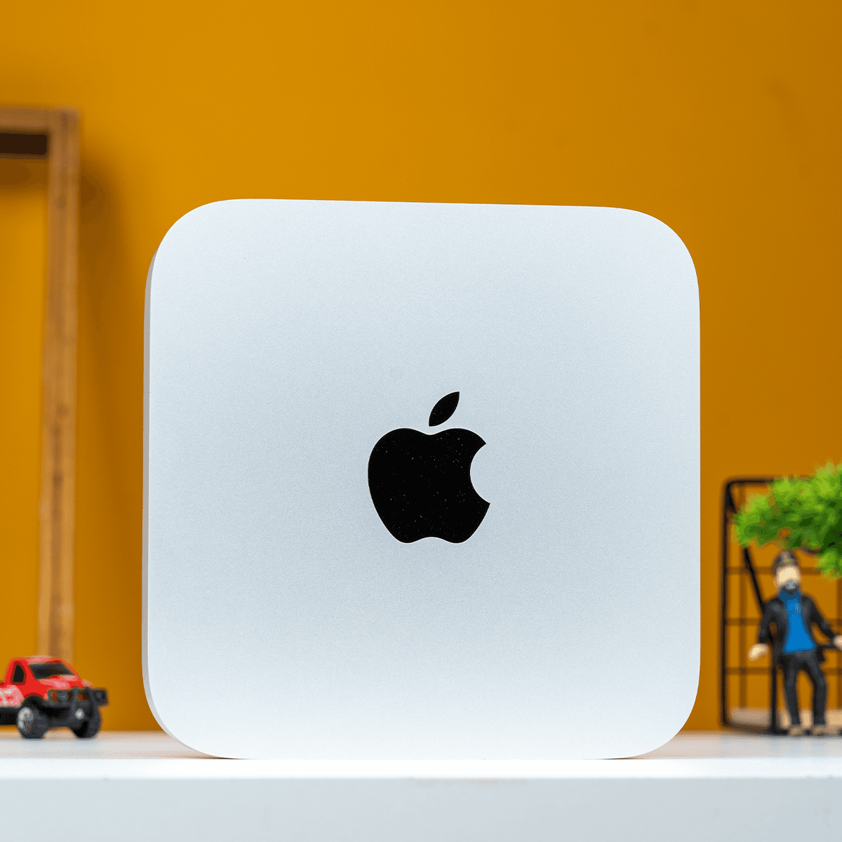 Apple Mac mini M2 8 Core CPU 10 Core GPU